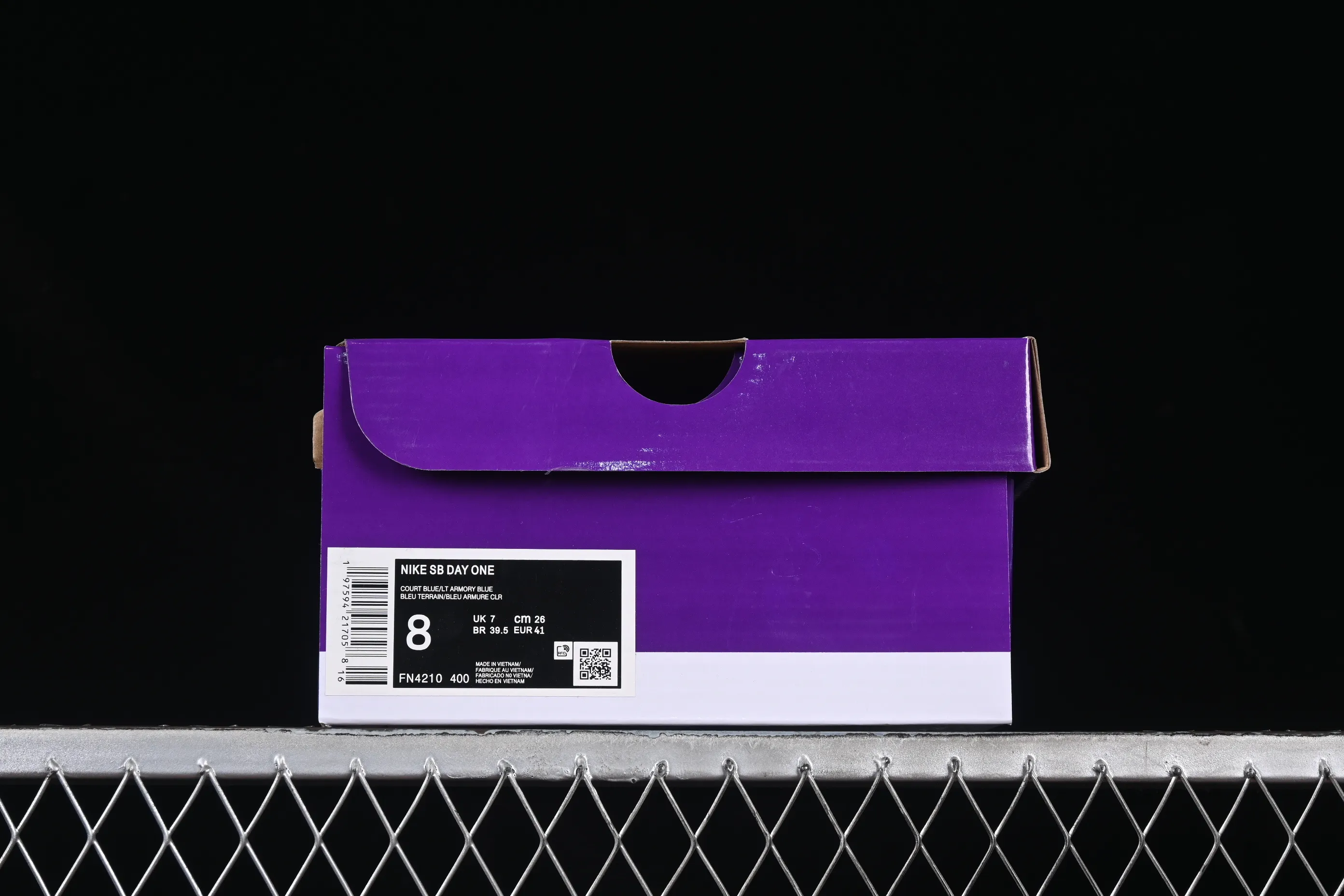 All categories Nk SB Dunk series Nk SB Dunk Low low-top sneakers Nk SB Day One Nike low-top casual sneakers FN4210-400